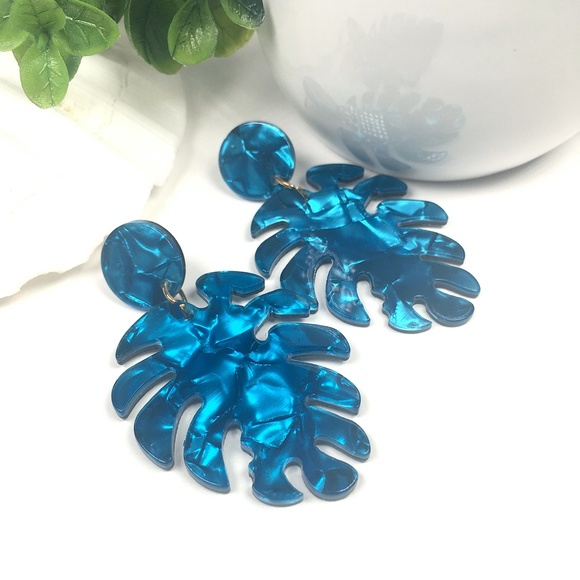 Blue Acrylic Resin Leaf Dangle Drop Earrings - Picture 2 of 4